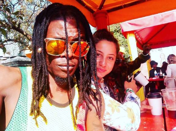Radio and Weasel in Sweden Radio and Weasel in Sweden
