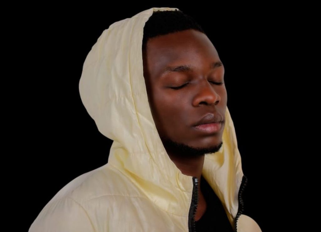 Calein opens up about “Closed Eyes” and 2022 projects