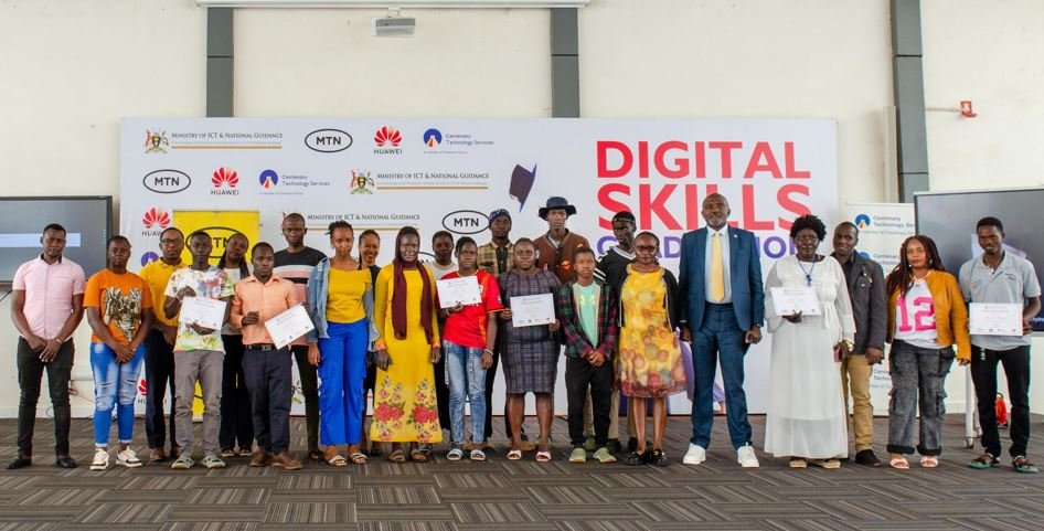 Huawei Uganda equips over 800 market vendors with essential digital skills