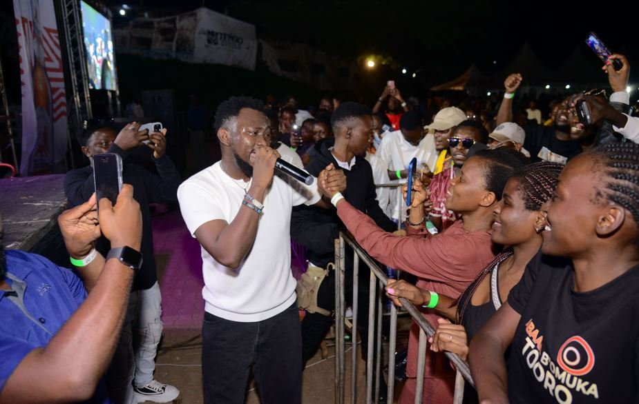 Levixone thrills revelers at Kwegonza Avenue