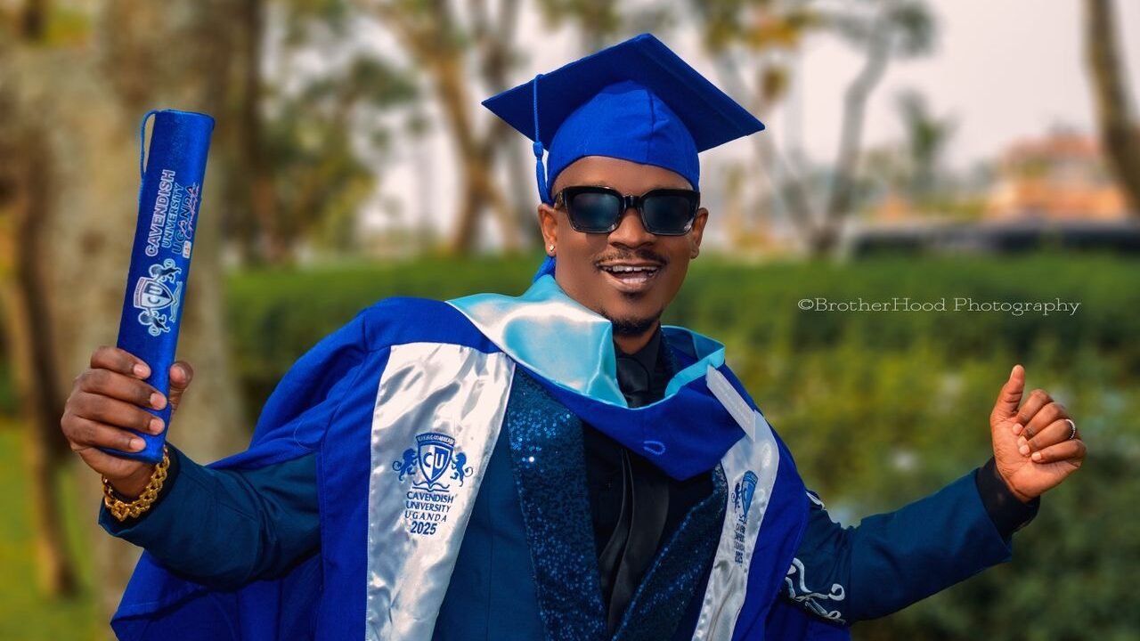 Calvin The Entertainer Graduates With Bachelor’s Degree in Journalism and Communication Studies